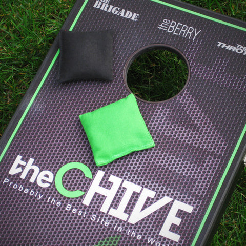 theCHIVE Portable Cornhole Game